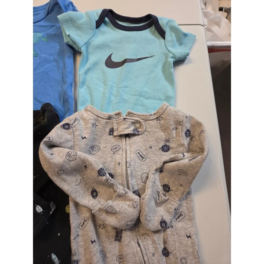 Newborn Boys Clothing Bundle 6pc Nike Star Wars Carters Sleepers Bodysuits